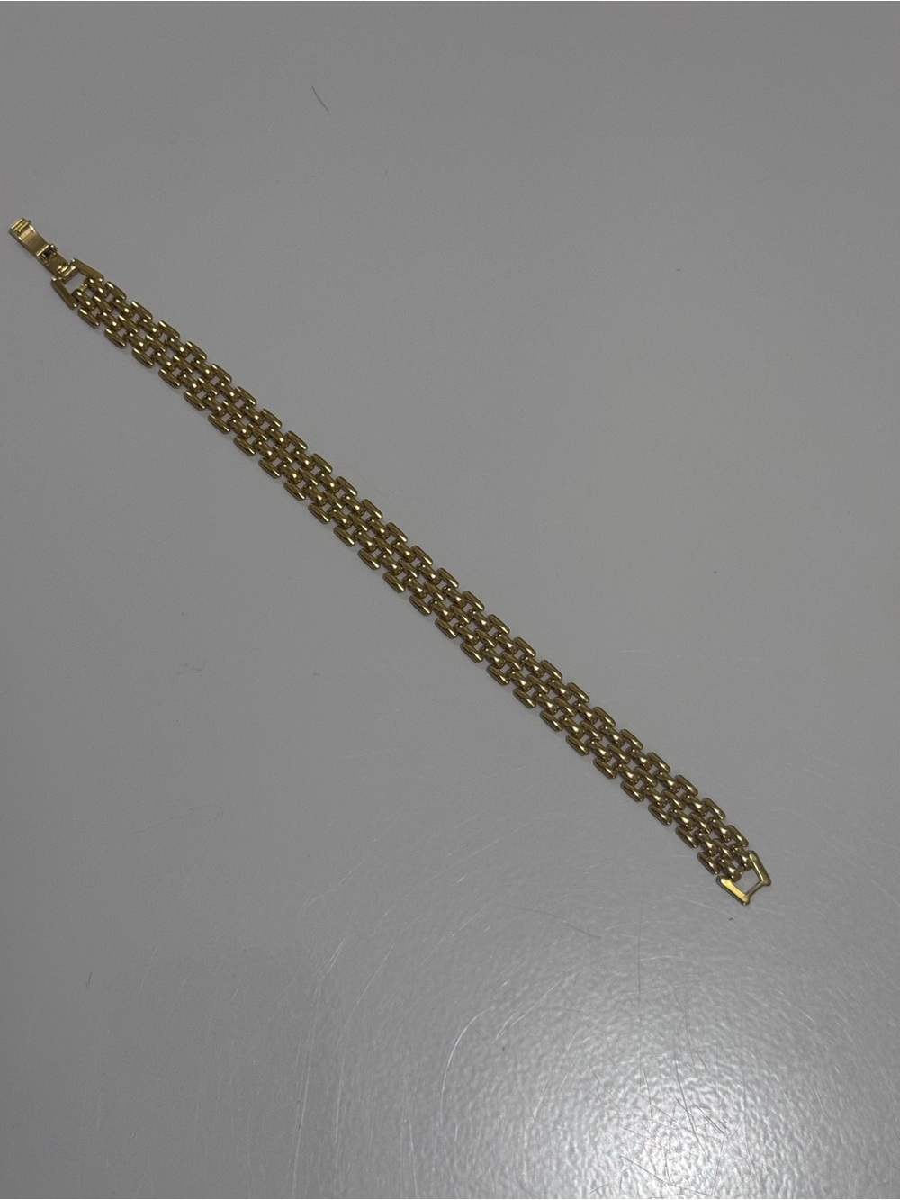 Classic Gold-tone Panther Link Bracelet - Picture 3 of 4